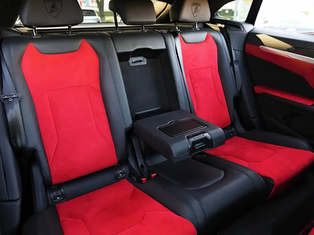 Lamborghini Urus — фотографии объявления, Фото 17