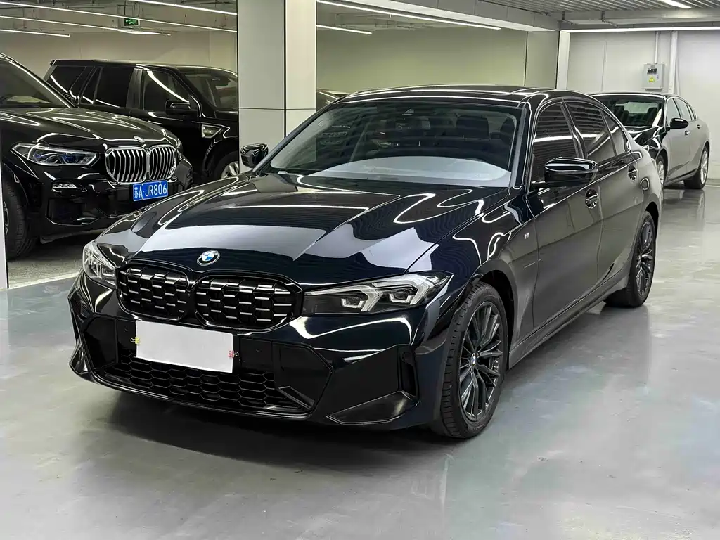 BMW 3 Series 2023