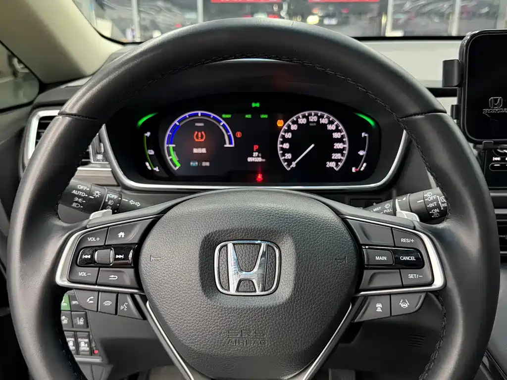 Honda Elysion — миниатюра 12