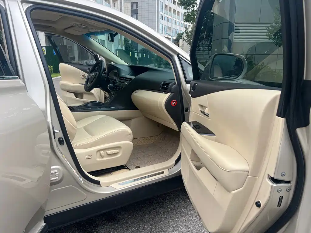Lexus RX Classic — миниатюра 6