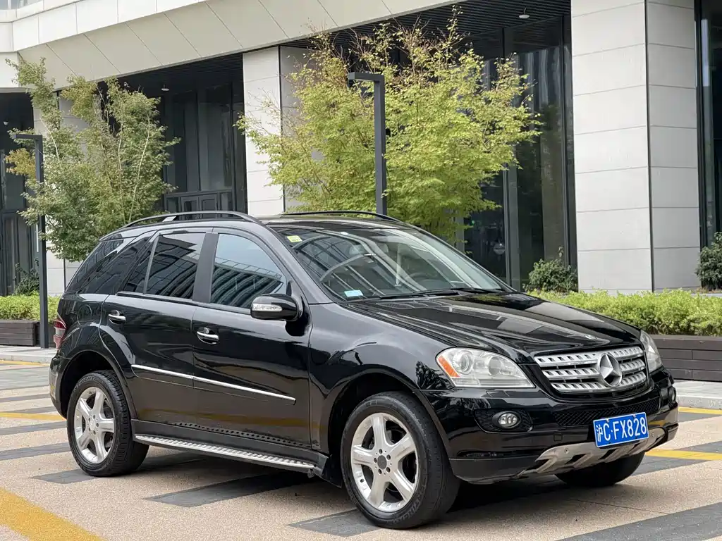 Mercedes-Benz M-Class — миниатюра 3