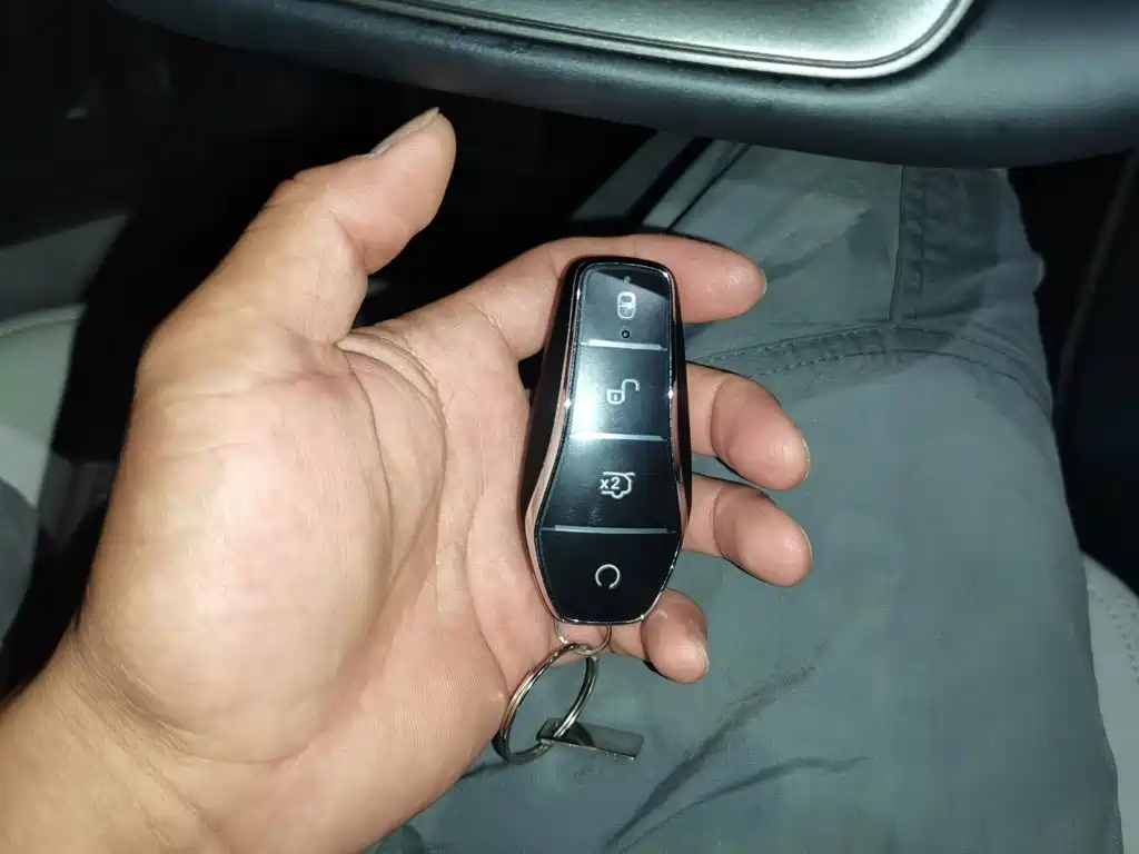 BYD Yuan UP — миниатюра 12