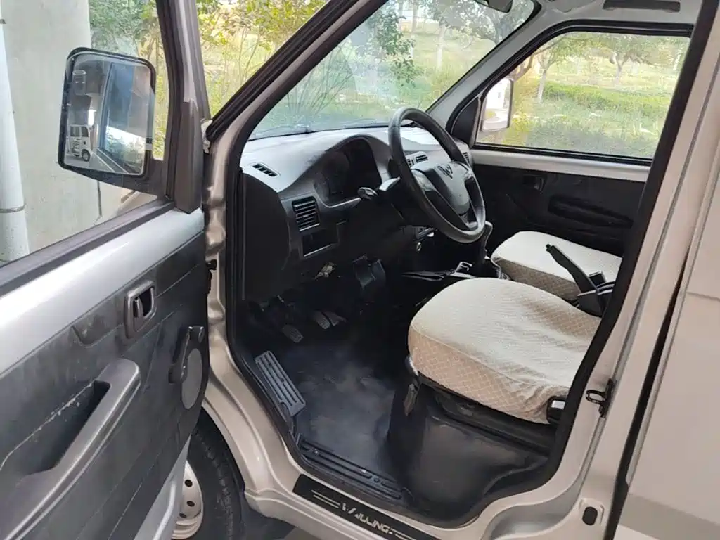 Wuling Rongguang Mini Truck — миниатюра 16