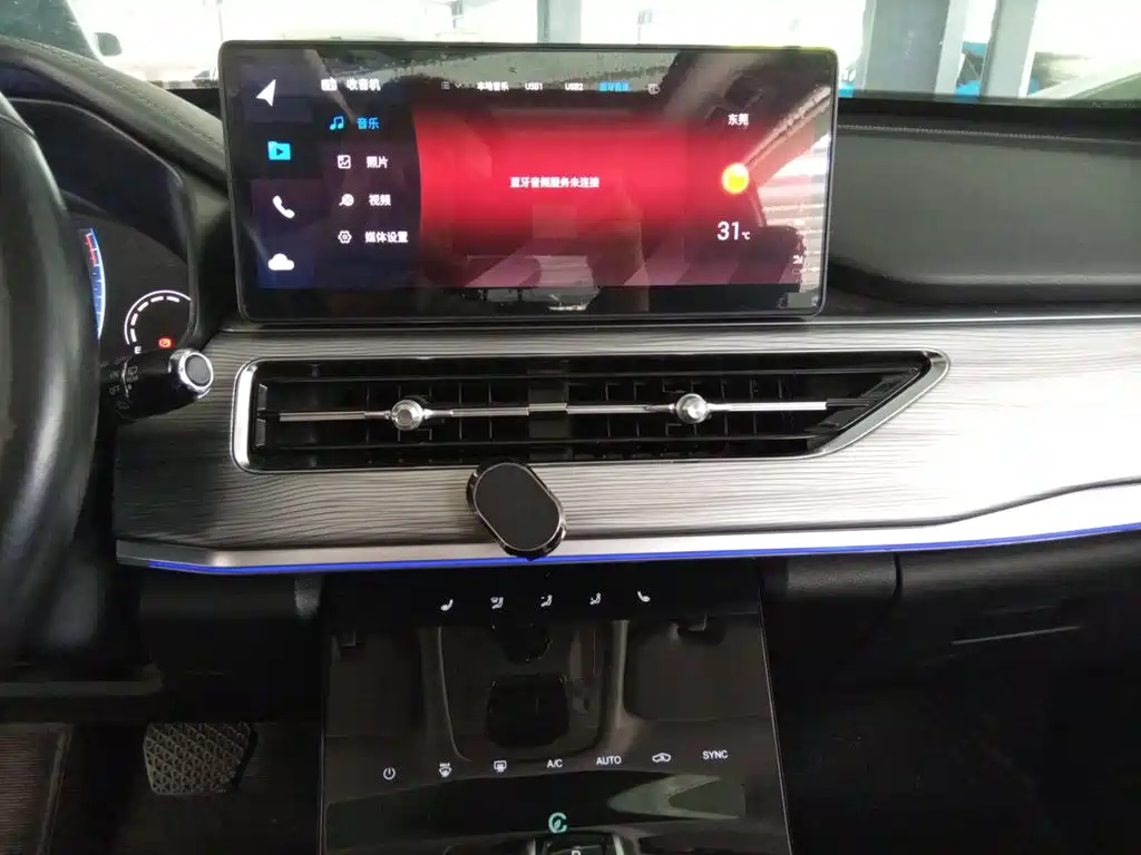 Chery Tiggo 8 — миниатюра 9