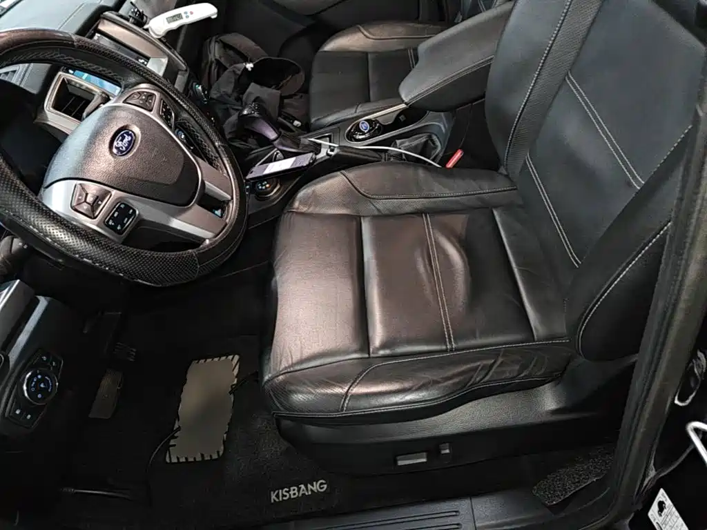 Ford Everest — миниатюра 15