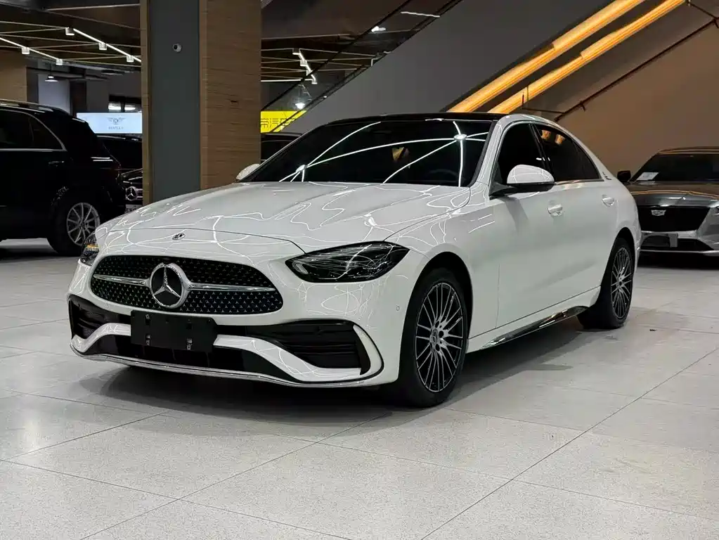 Mercedes-Benz C-Class 2022