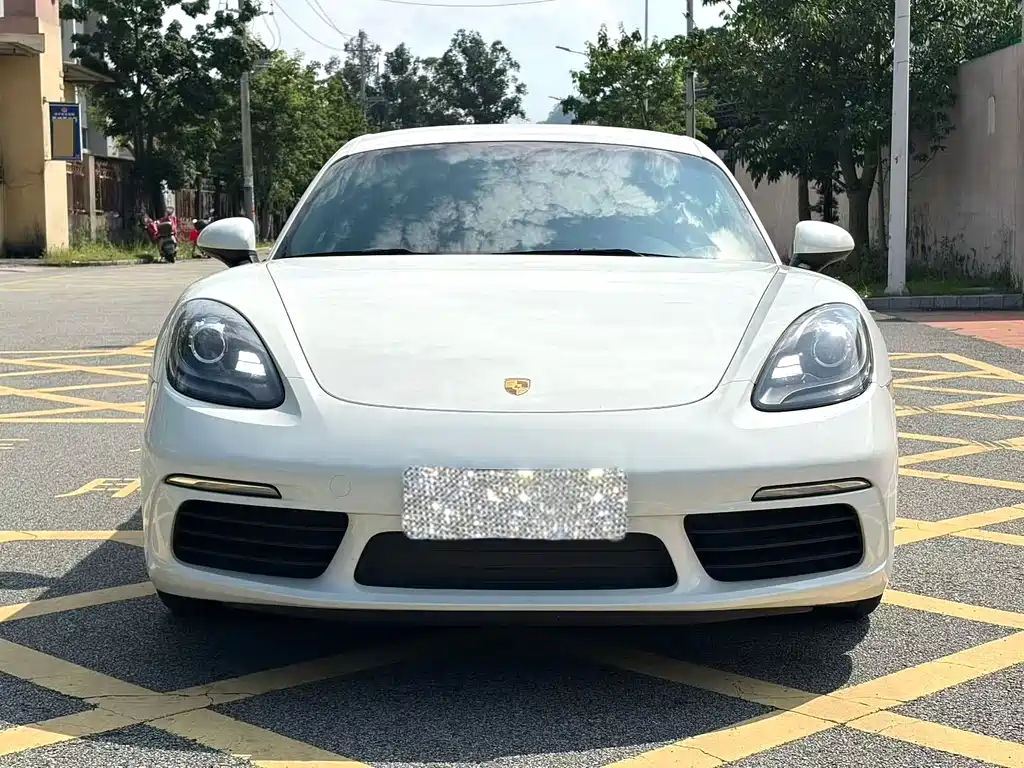 Porsche 718 2018 Cayman 2.0T