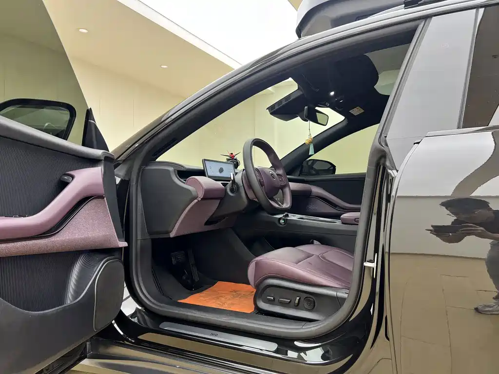 NIO ET5T — миниатюра 8