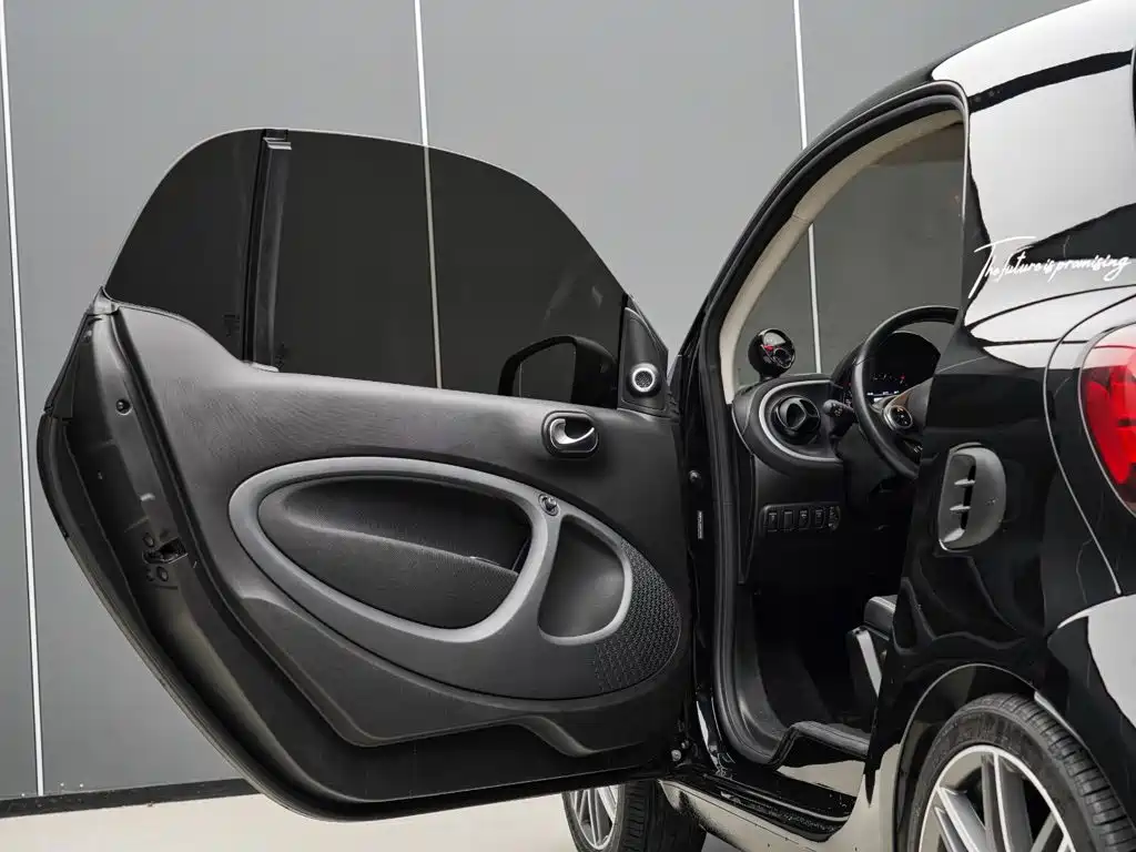 Brabus Smart Fortwo — миниатюра 9