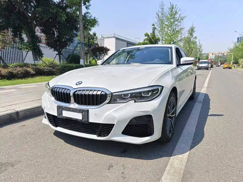 BMW 3 Series 2021