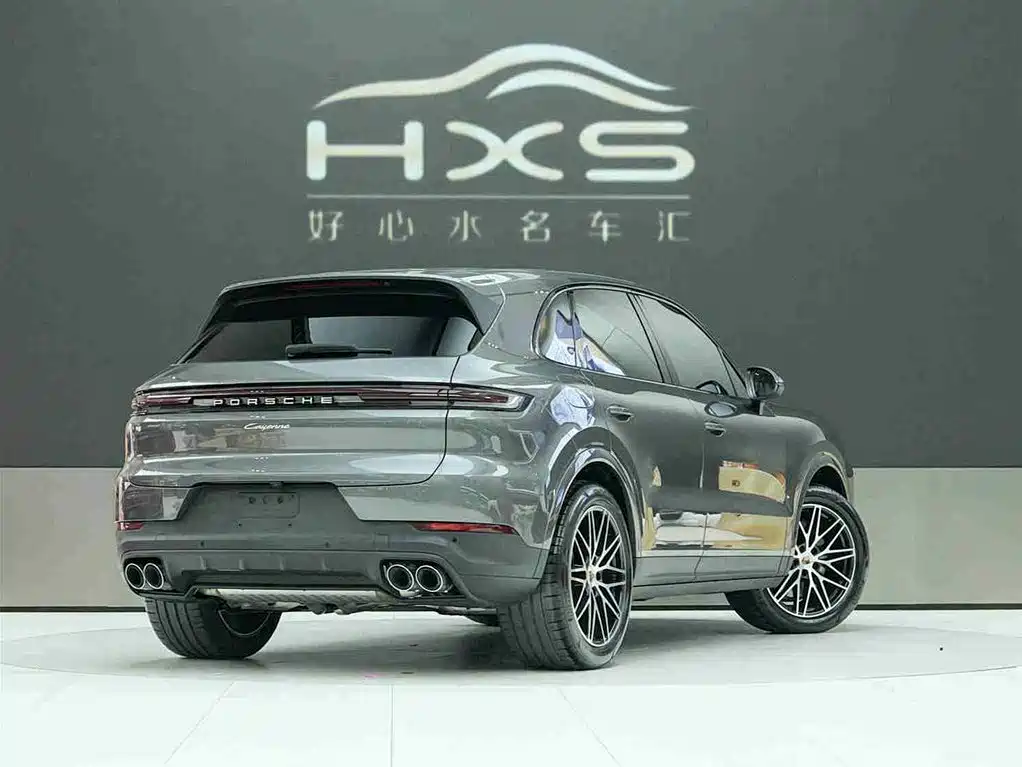 PORSCHE CAYENNE