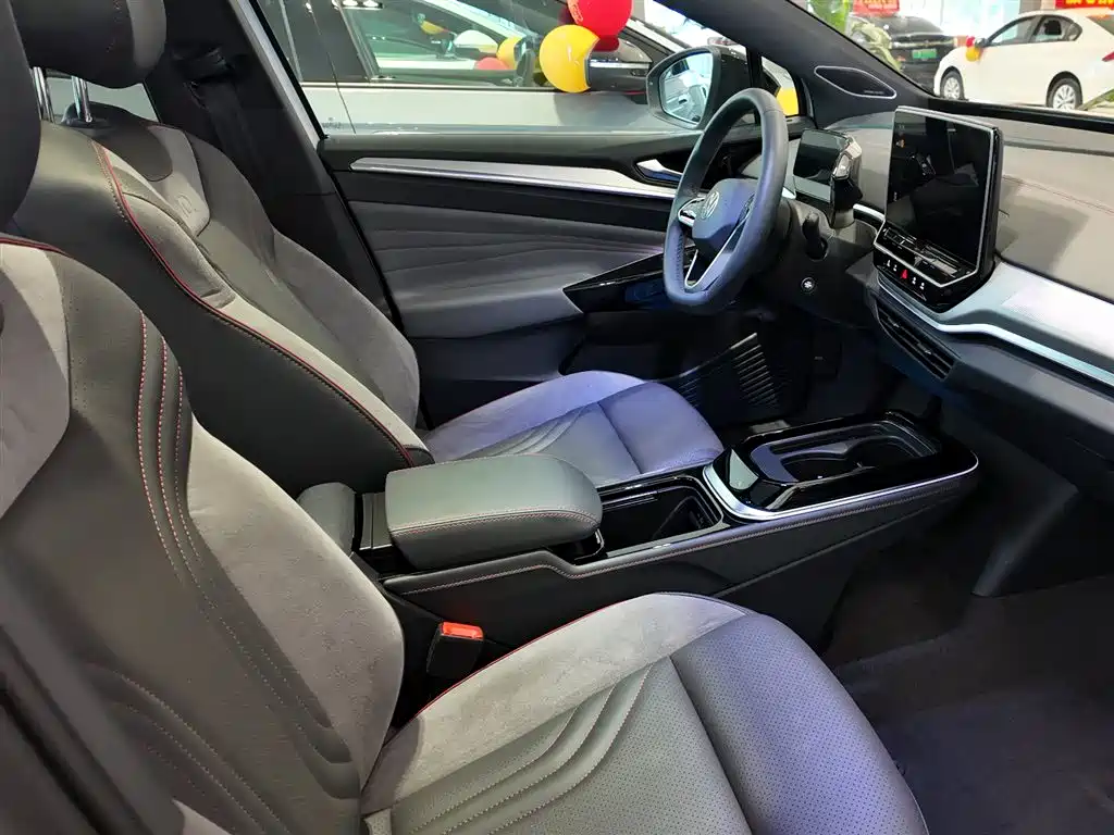 VOLKSWAGEN ID.4 CROZZ