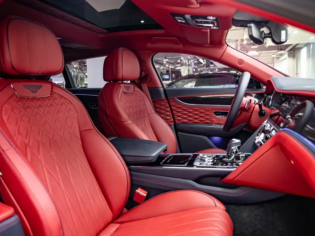 Bentley Flying Spur — миниатюра 15
