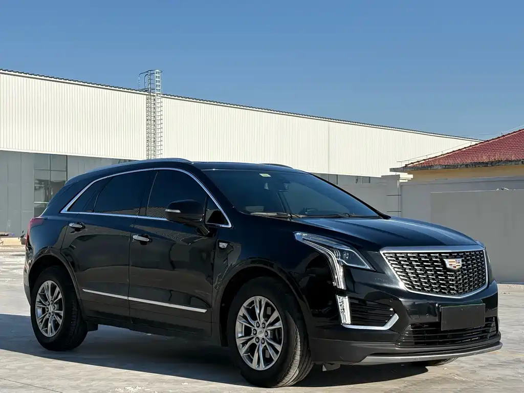 CADILLAC XT5