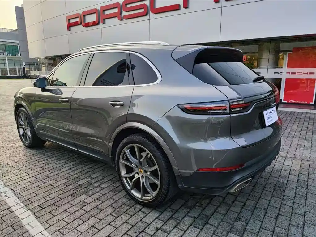 Porsche Cayenne 2019 Cayenne 3.0T