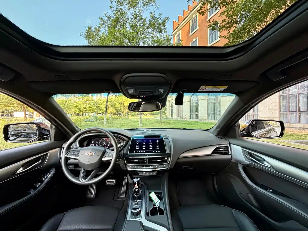 Cadillac CT5 — миниатюра 12