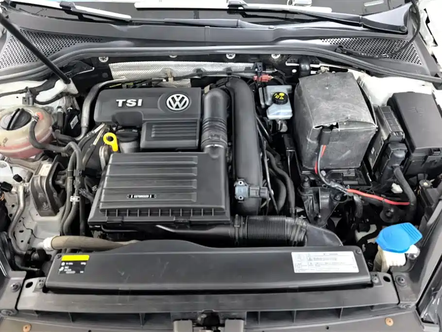 Volkswagen Golf 2016 1.4TSI 25