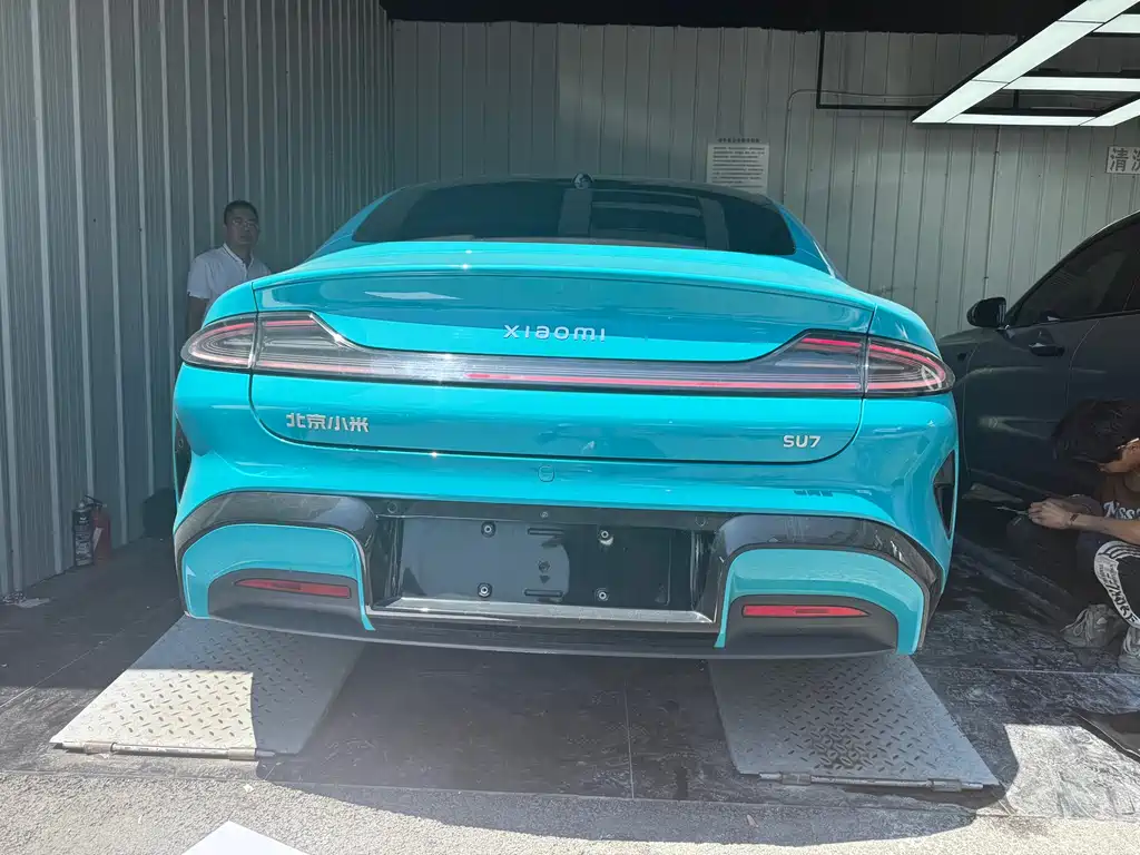 Xiaomi SU7