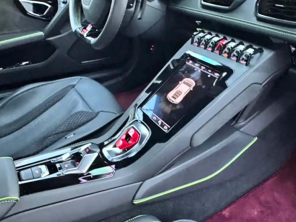 Lamborghini Huracán — миниатюра 8
