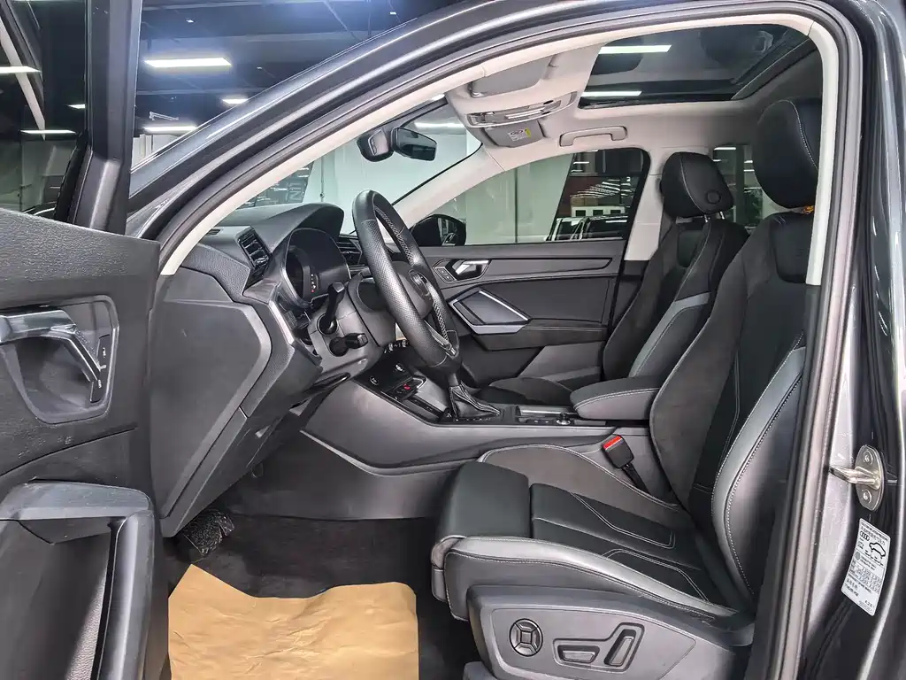Audi Q3 Sportback — миниатюра 9