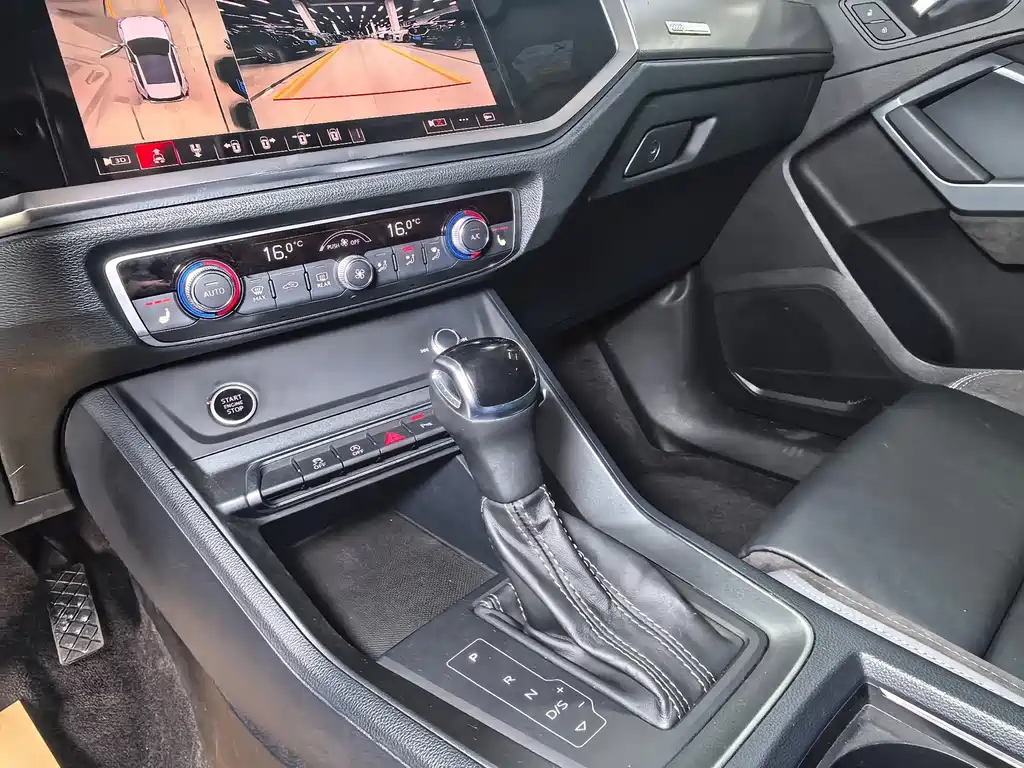 Audi Q3 Sportback — миниатюра 18