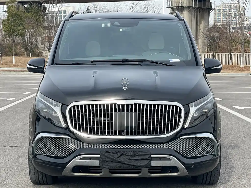 MERCEDES-BENZ V CLASS