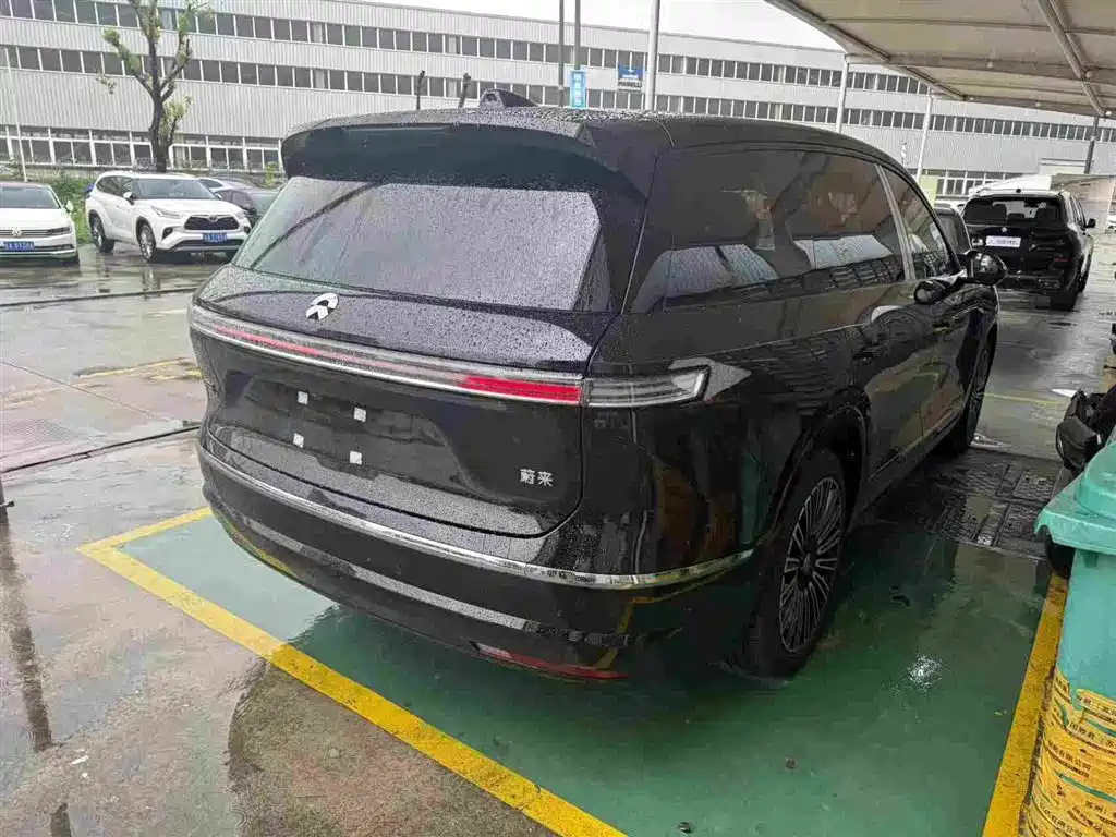 NIO ES8 2026 мест Executive Luxury