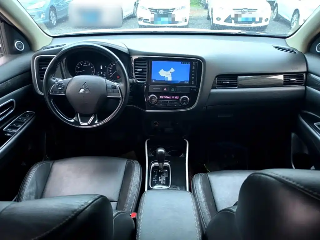 Mitsubishi Outlander 2019 2.0L Enjoy 5 мест VI