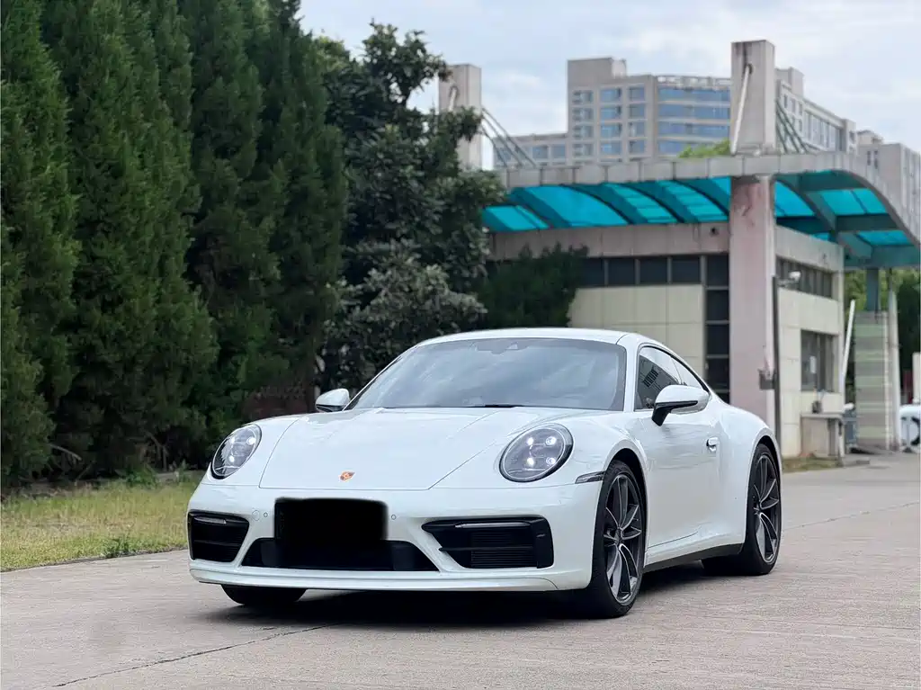Porsche 911 2023