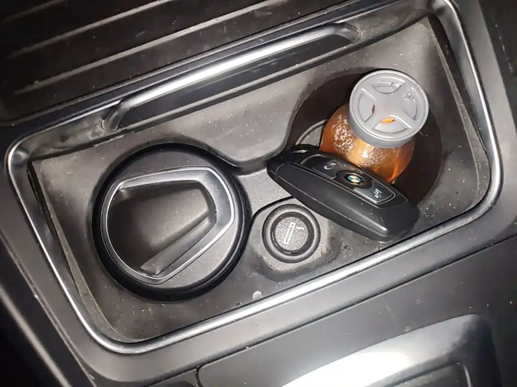 BMW 3 Series — миниатюра 13