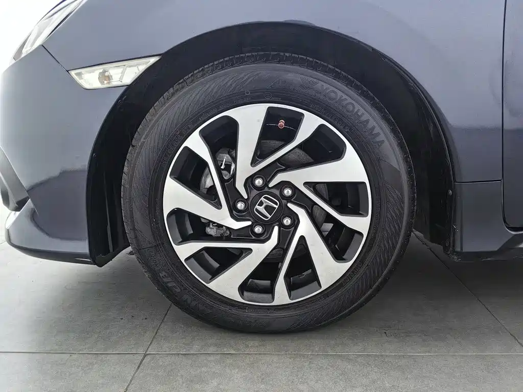 Honda Civic — миниатюра 17