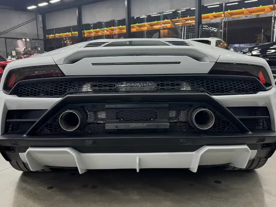 Lamborghini Huracán — миниатюра 3