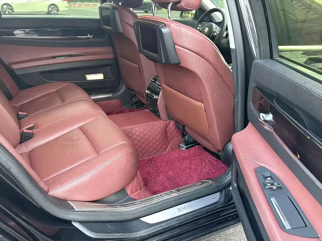 BMW 7 Series 7 2009 740Li Lead