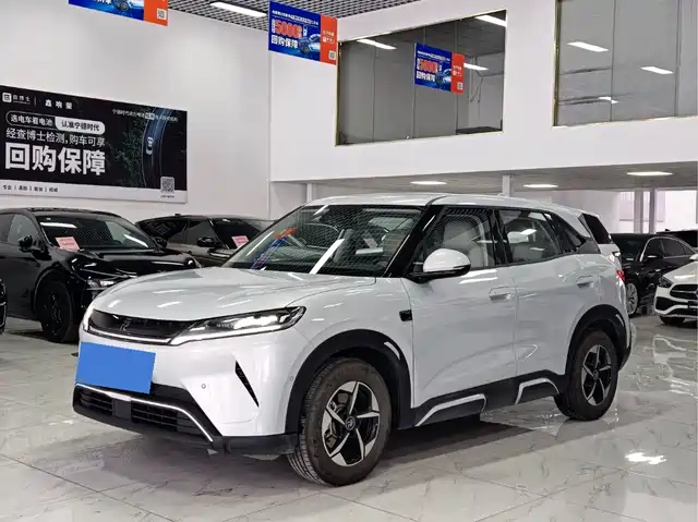 BYD Yuan UP