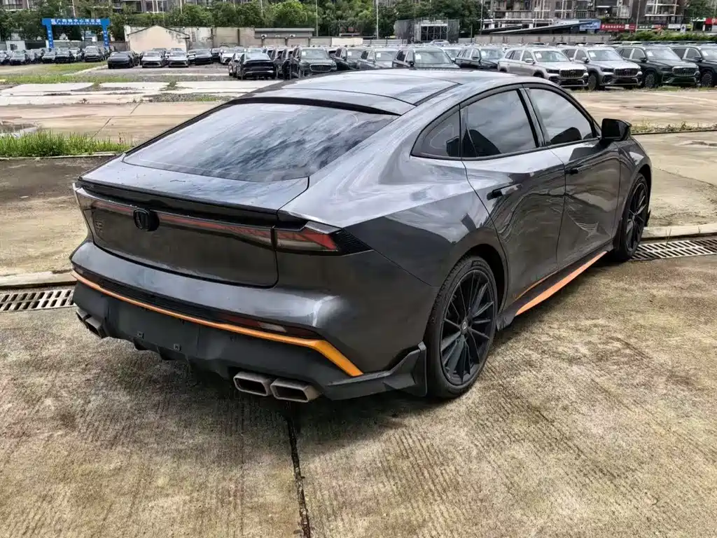 Changan UNI-V 2024 1.5T Luxury Sport