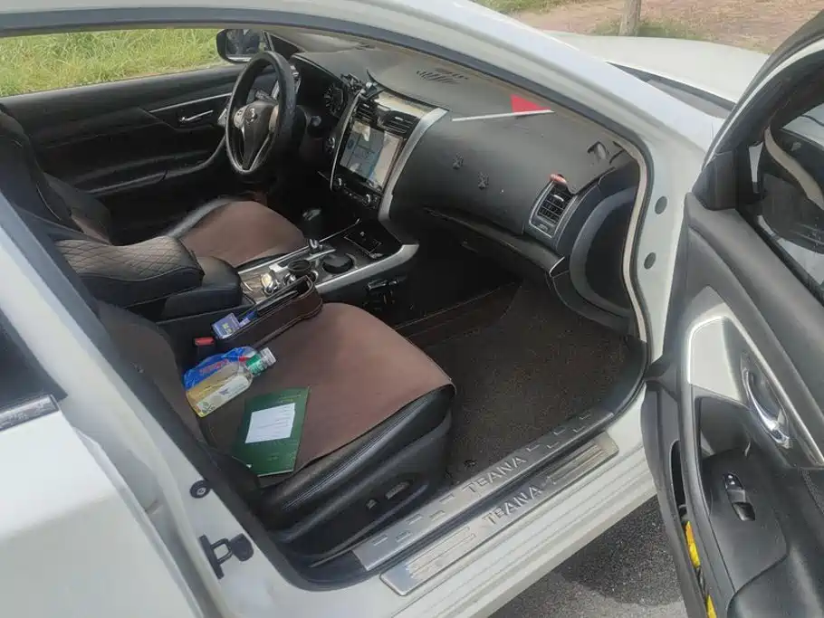 Nissan Teana — миниатюра 8