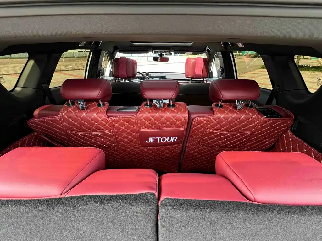 JETOUR X70 PLUS 2023 1.5T DCT Warrior PLUS 7 мест