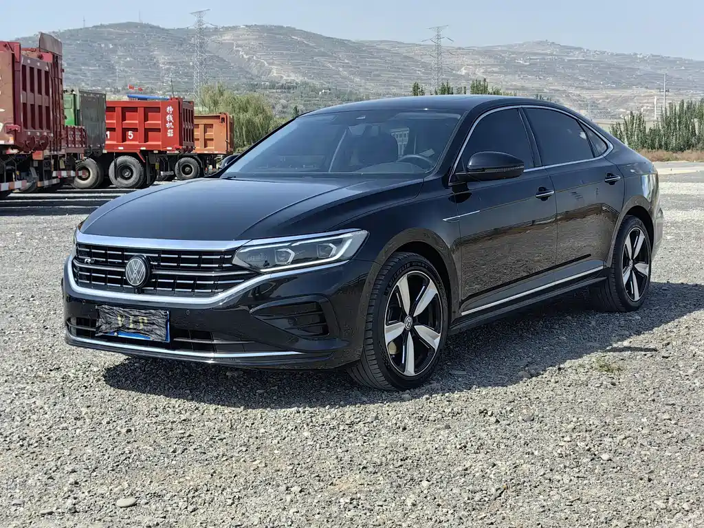 Volkswagen Passat 2024