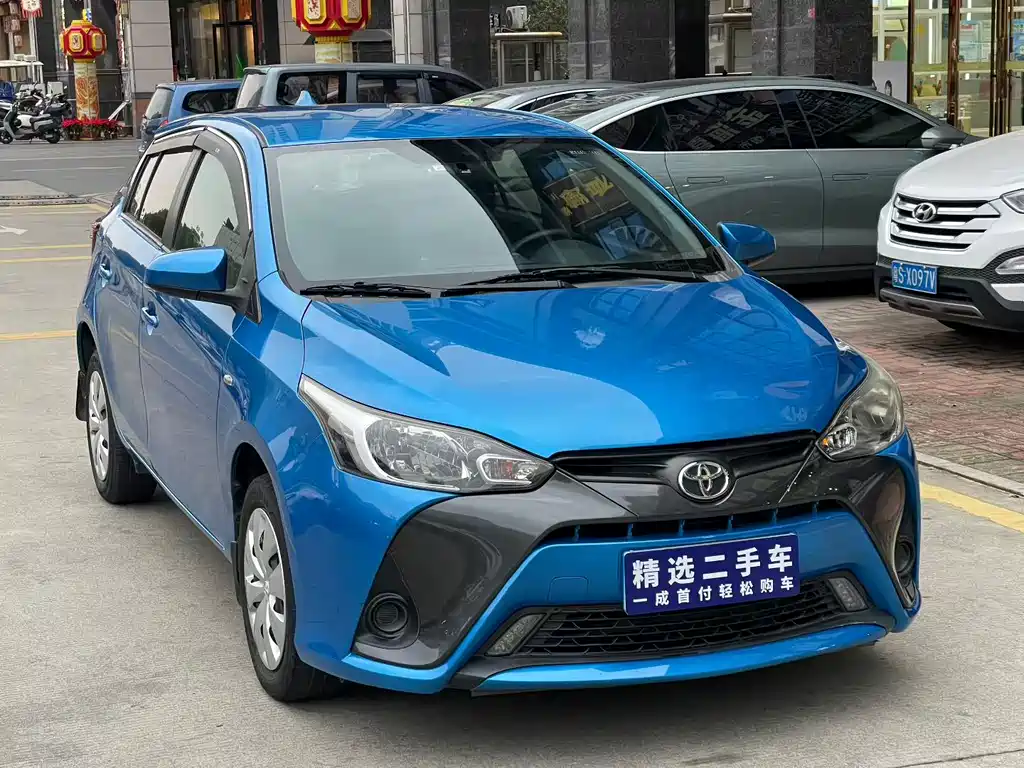 TOYOTA YARIS L ZHIXUAN