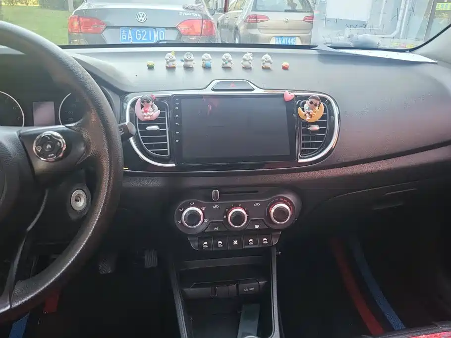 Kia Huanchi — миниатюра 13