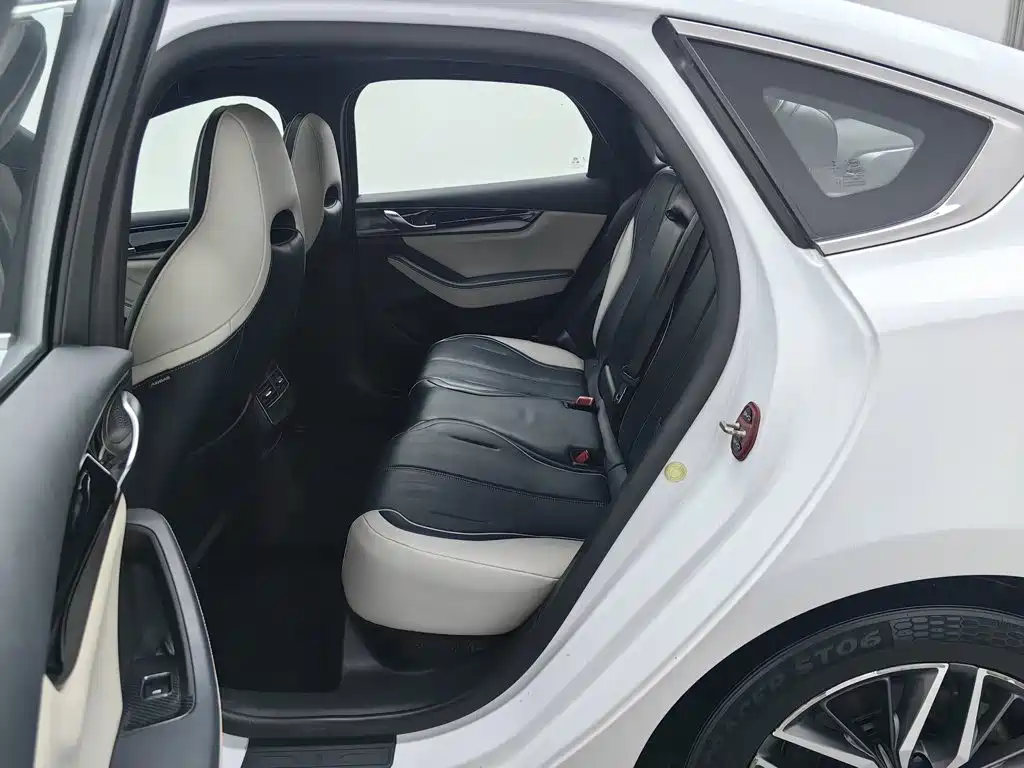 BYD Qin PLUS — миниатюра 15