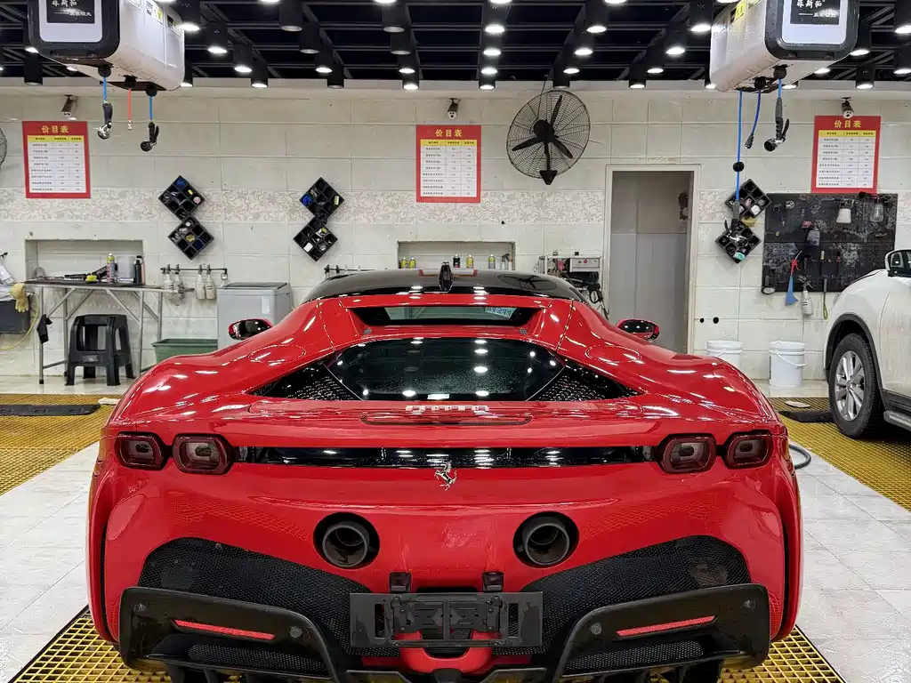 Ferrari SF90 — миниатюра 7