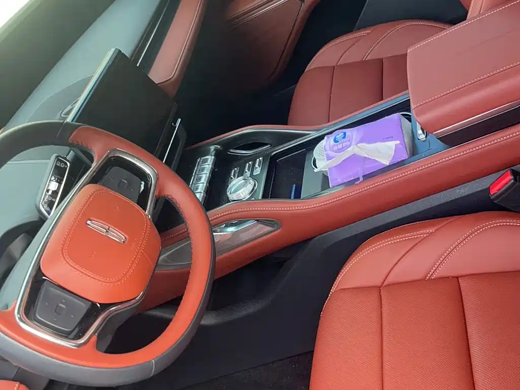 Lincoln Nautilus 2025 2.0T