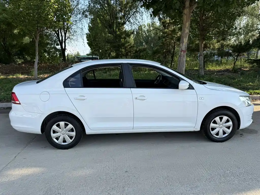 Volkswagen Santana 2013 1.4L MT