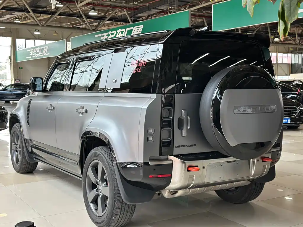 Land Rover Land Rover Defender 2023 110 3.0T P400 X