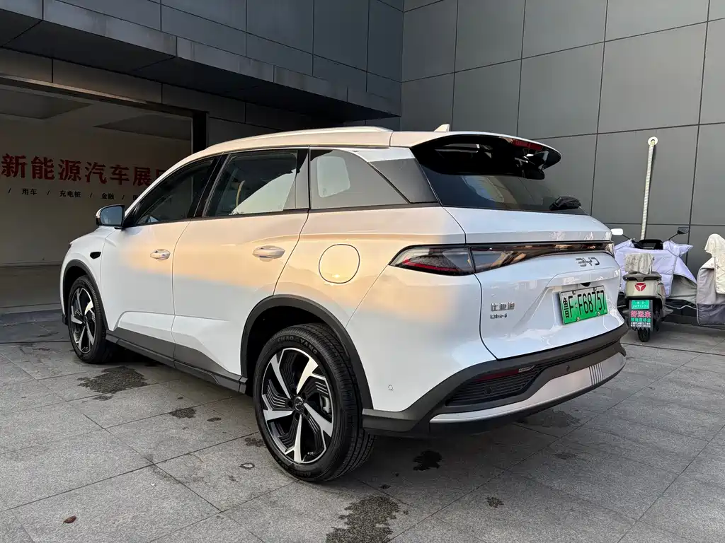 BYD SEA LION 05 DM I