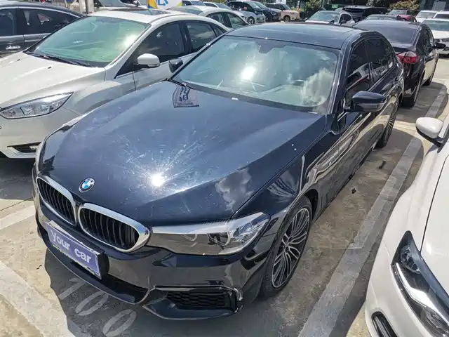 BMW  5 SERIES 2018
