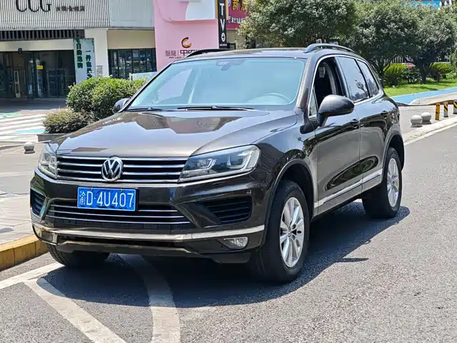 VOLKSWAGEN TOUAREG 2017