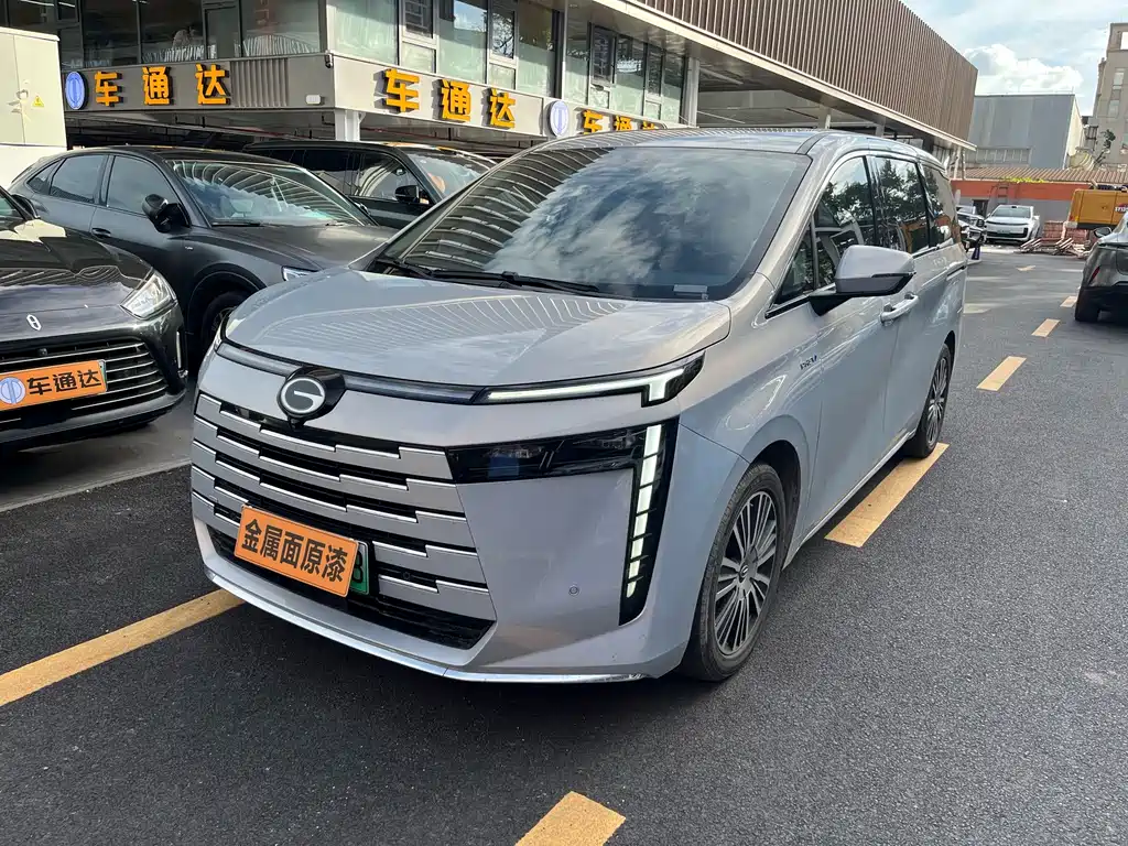 GAC Motor 传祺E8 PHEV — миниатюра 2