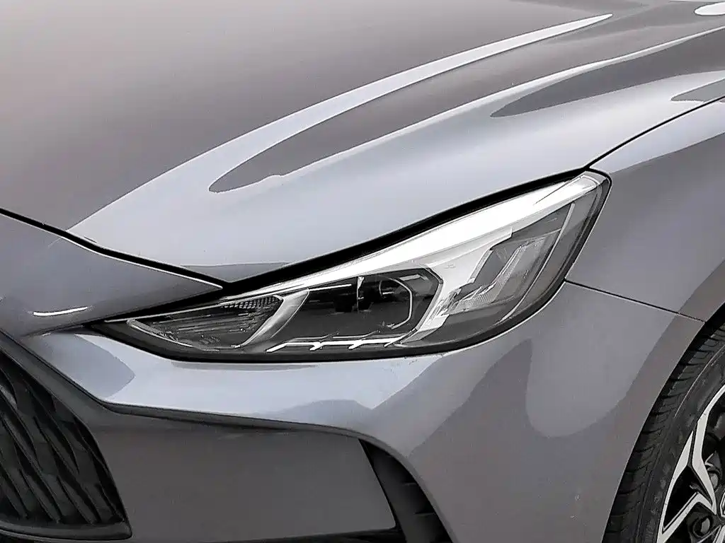 MG MG5 — миниатюра 7